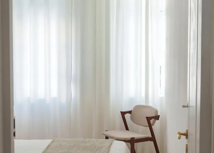 Casteloes77 Pensión Oporto