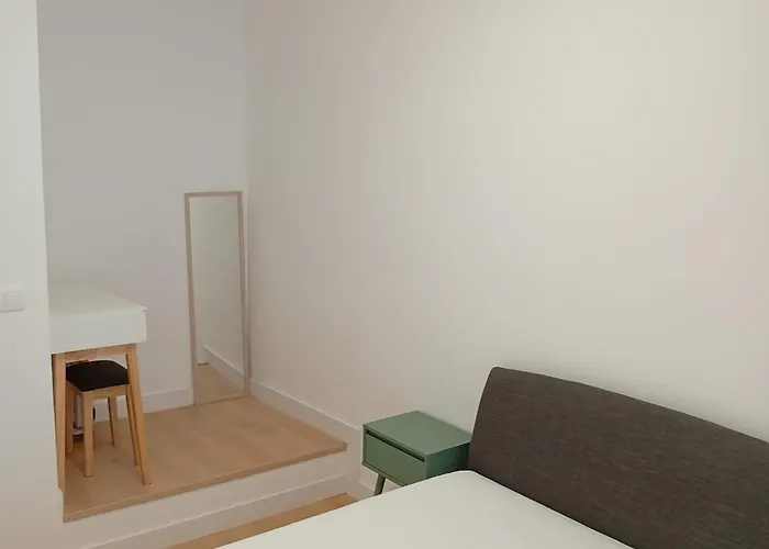 Casteloes77 Pensión Oporto